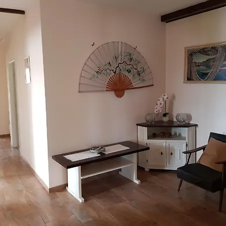 Apartment Mona Lisa Raslina